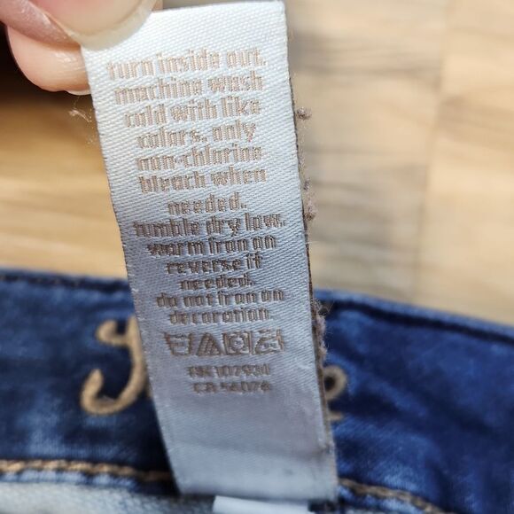 🧚♂️Justice Blue Denim Cuffed Bermuda Jean Shorts 14 Plus - Picture 8 of 8